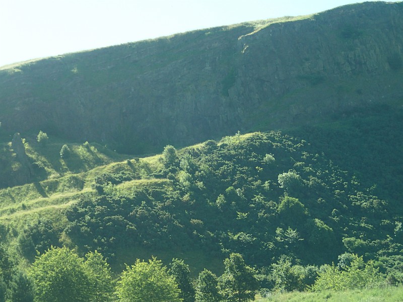 2014 Edinburgh 2014-07-09 057.JPG - The angle of the trail going up.
